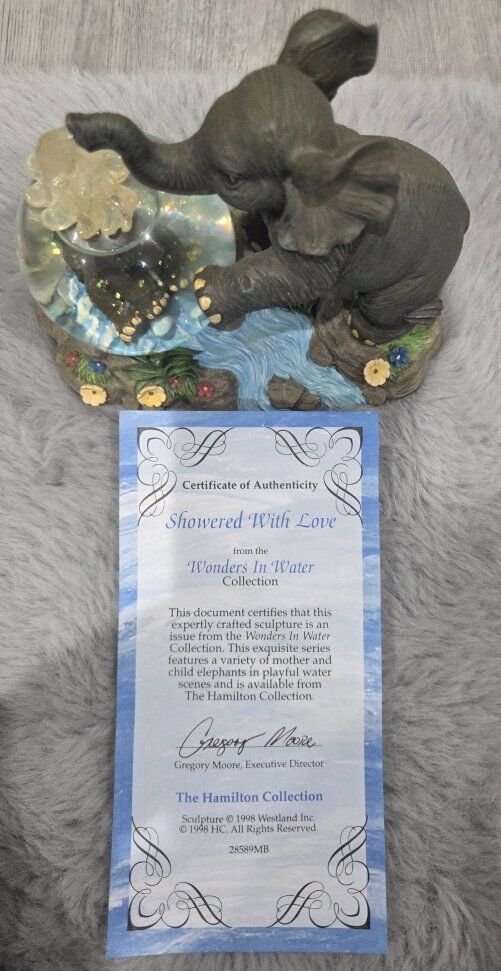 Hamilton "Showered With Love" Glitter Globe 1998