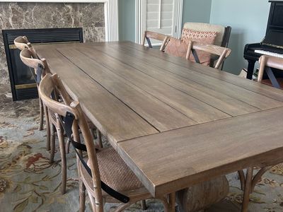 Dining Table & Chairs