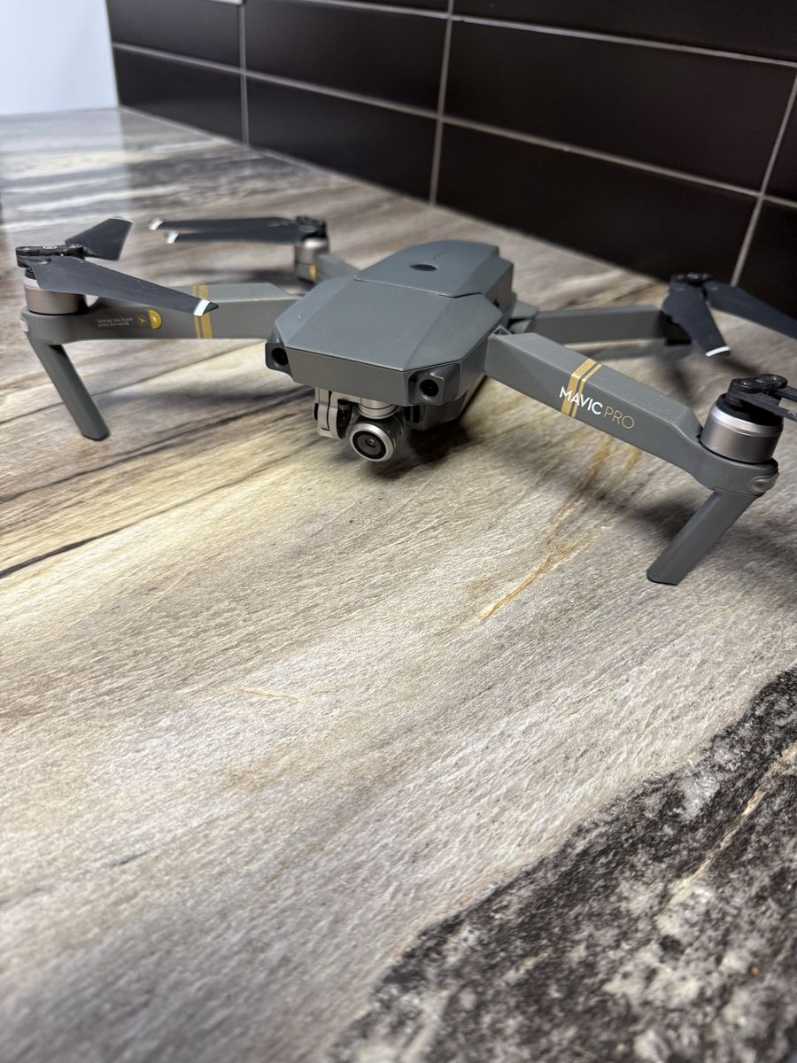 DJI Mavic Pro Drone & Google Headset
