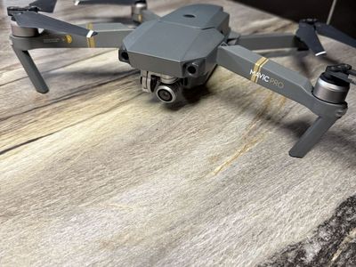 DJI Mavic Pro Drone & Google Headset