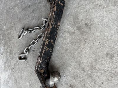 Tow hitch 2” receiver