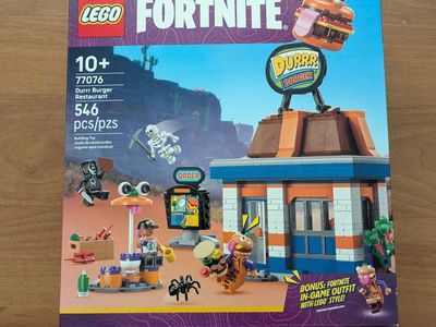 LEGO Fortnite Durrr Burger Restaurant 77076 - 546 Pieces - New and Sealed In Box