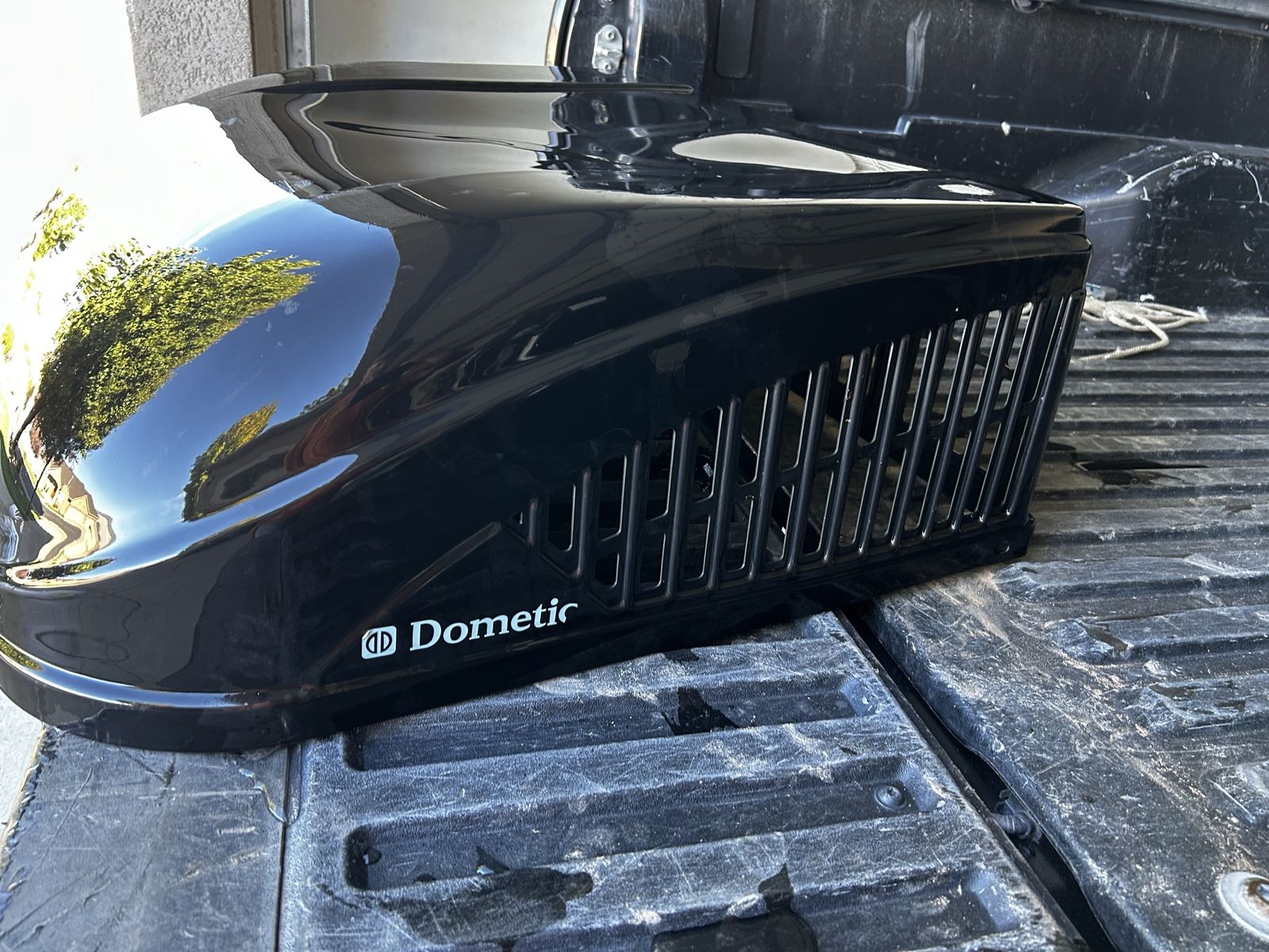 Dometic RV AC Rod Top Cover