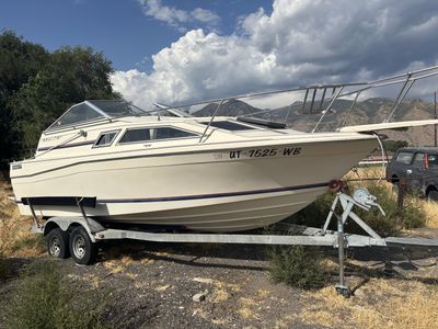 1984 bayliner with Chevy 350 Engine