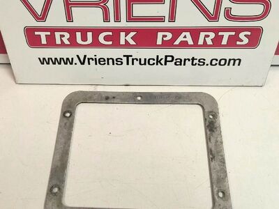 Peterbilt Retainer-Boot, Part # 05-17809