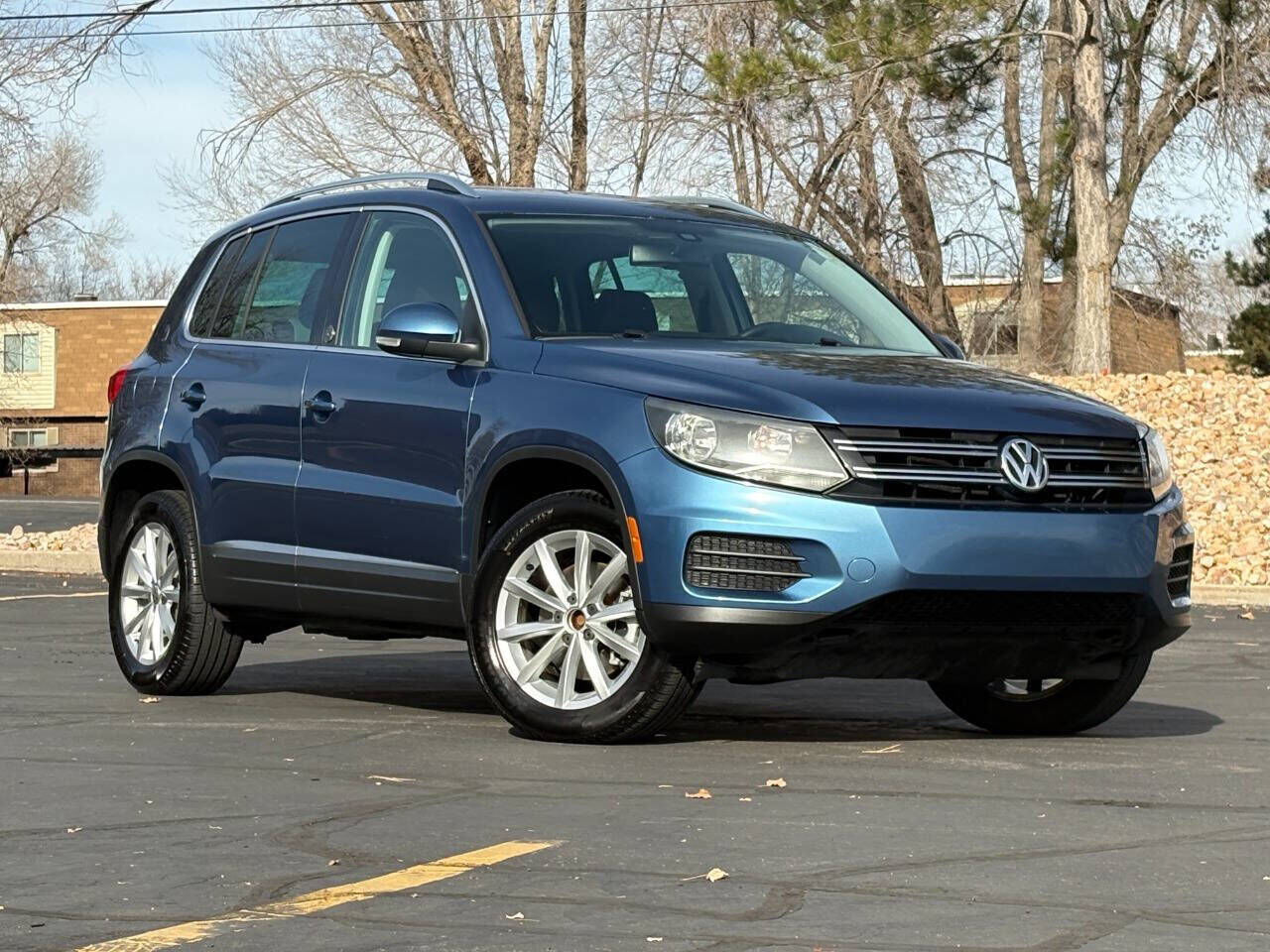 2017 Volkswagen Tiguan 2.0T Wolfsburg Edition
