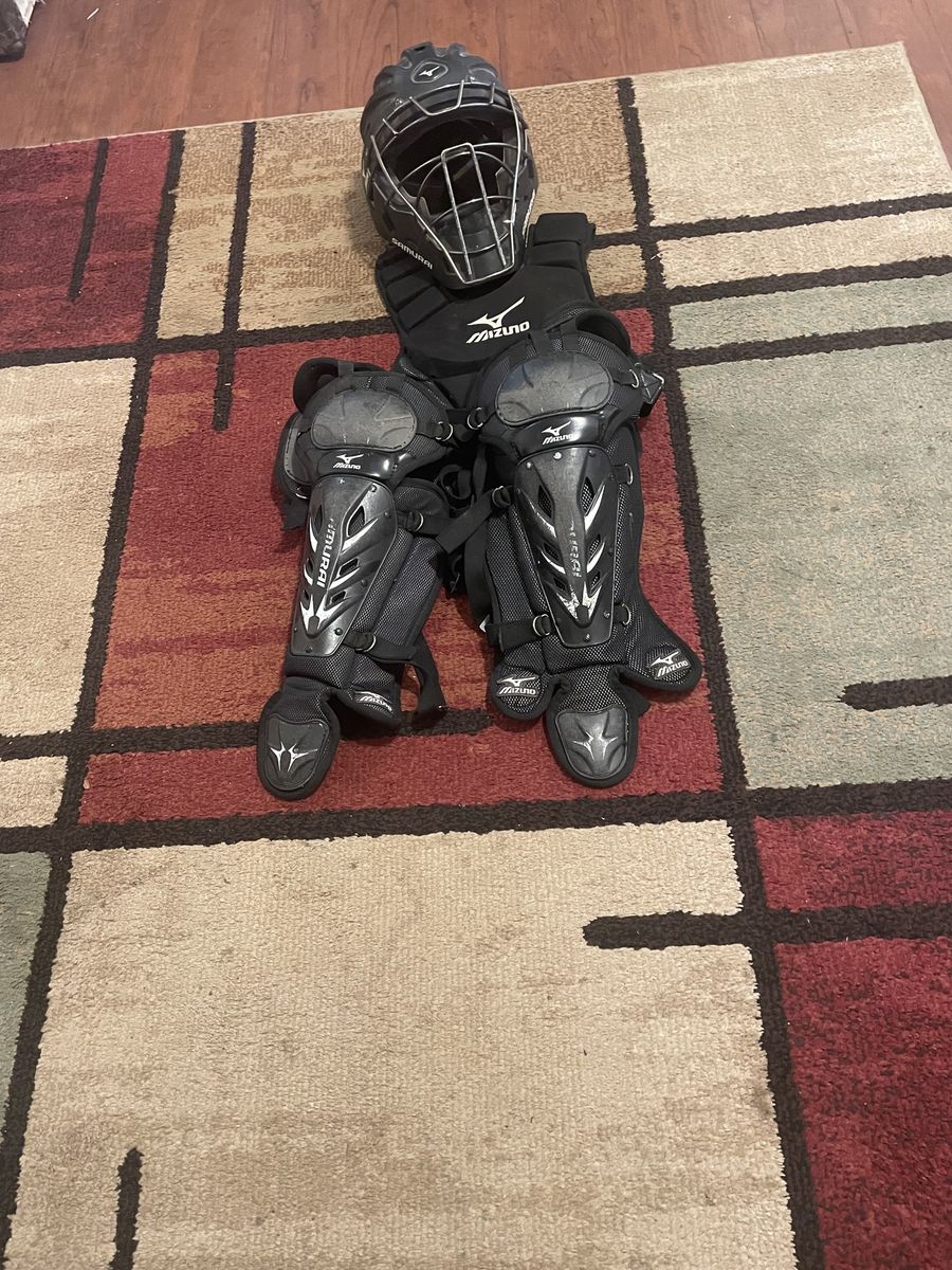 Youth Catchers Gear