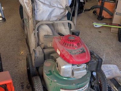 Billy Goat KV650H lawn vacuum