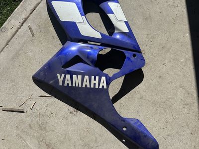 Yamaha YZF 600 R6 Left Fairing Cowling Plastic