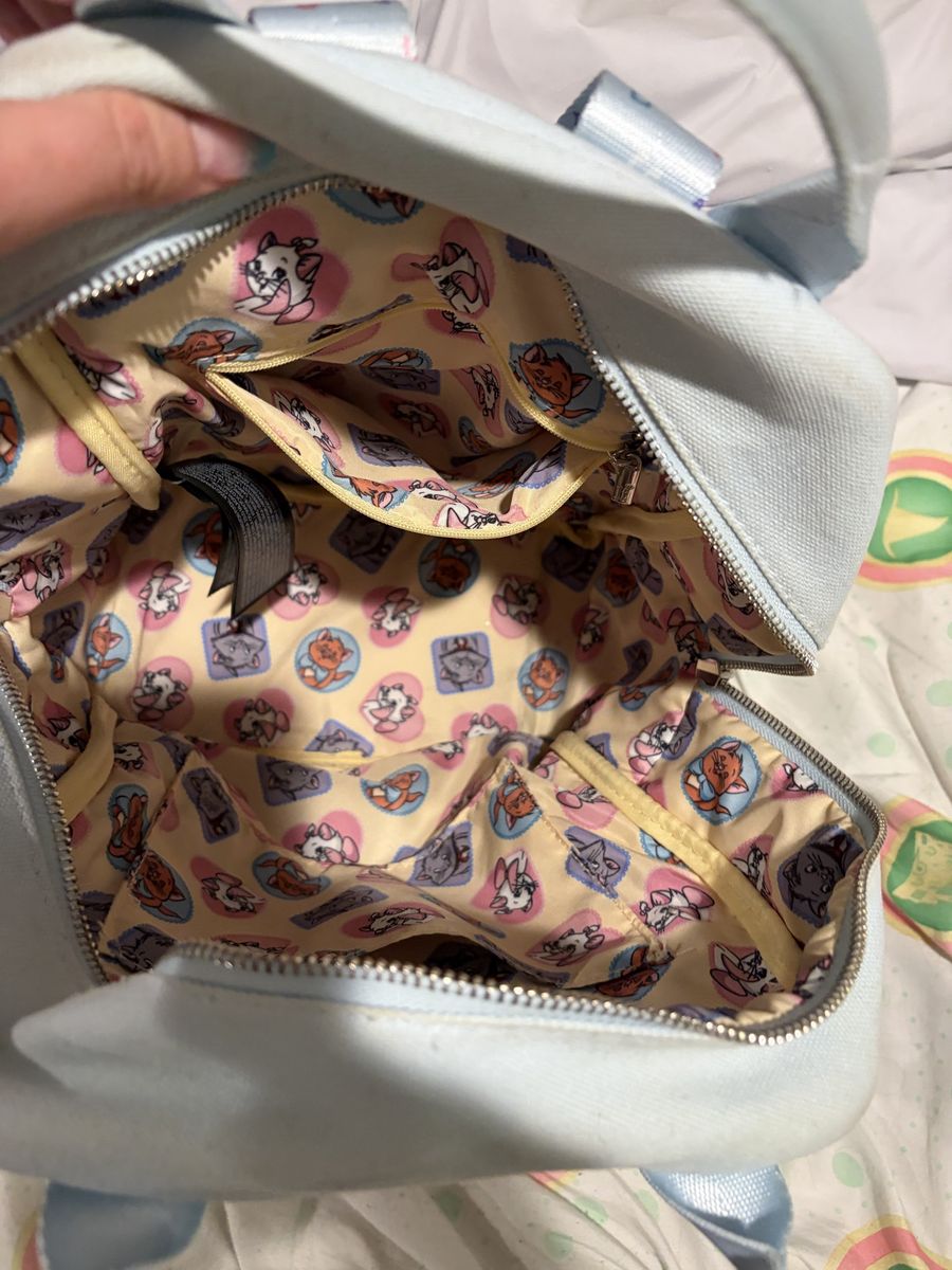 Main image 5