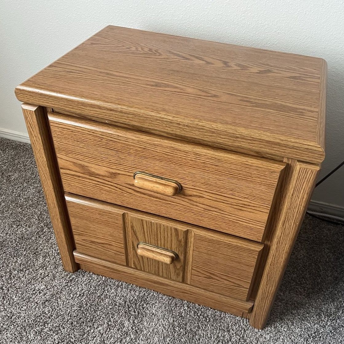 Wood Nightstand w/ 2 drawers
