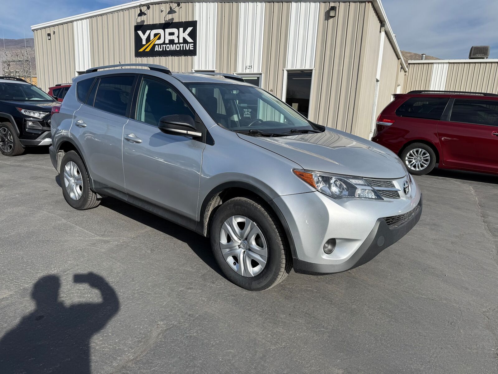 2015 TOYOTA RAV4 LE
