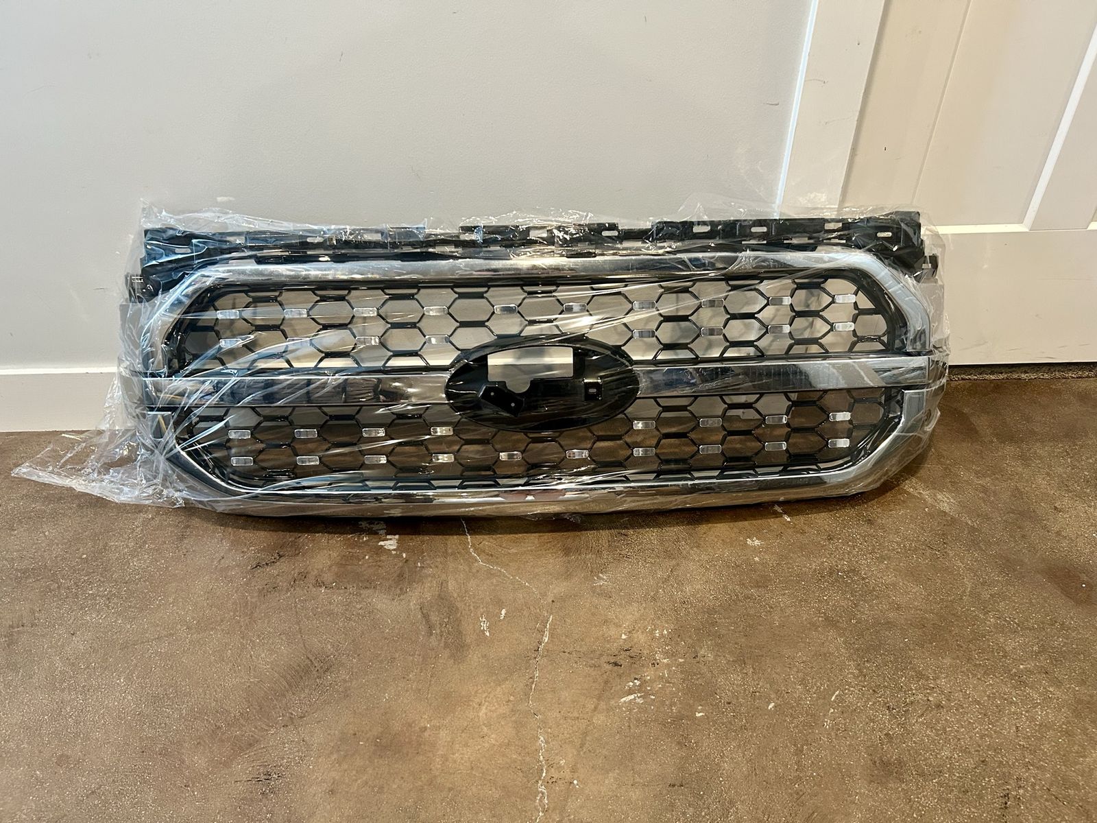 New Ford F150 Chrome Honeycomb Grille 2021 2022 2023
