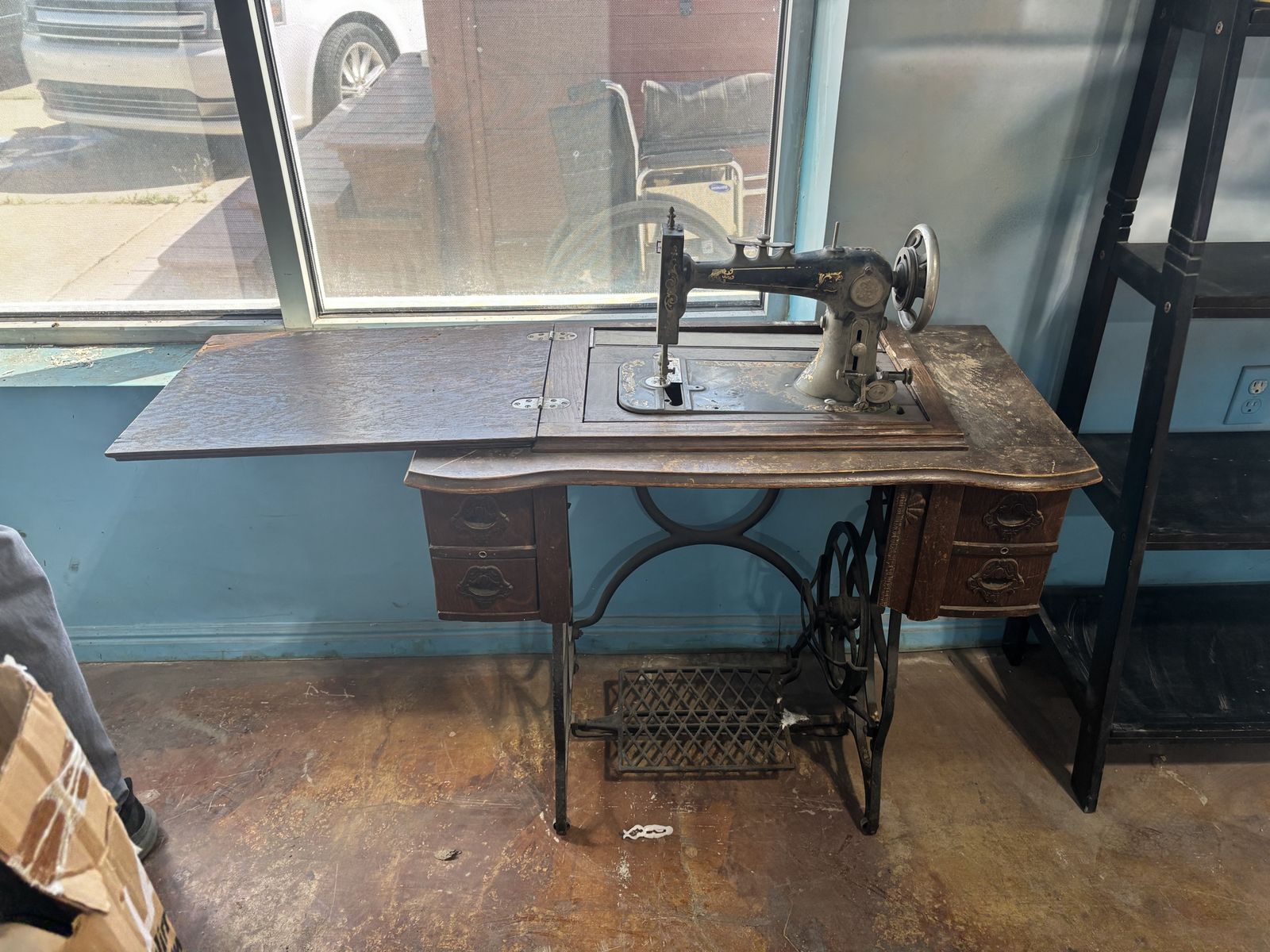 Vintage Treadle Sewing Machine in Wooden Cabinet Base with Drawers