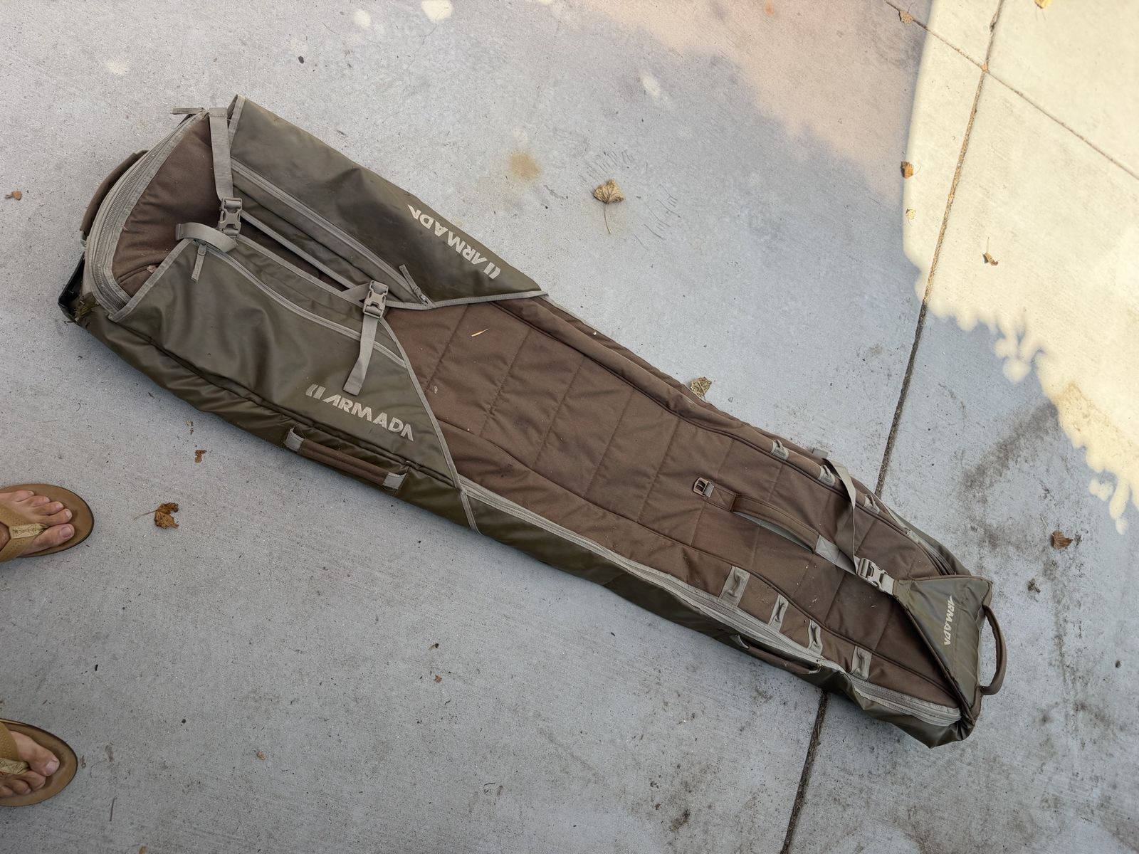 Armada Padded Wheeled Ski Bag Olive Green Brown Double Ski Roller Travel Case