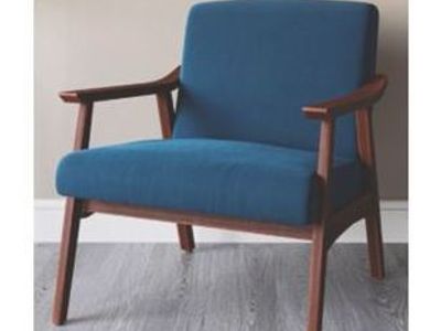 Chairs (6 available) - Nearly New