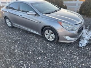 2013 Hyundai Sonata Hybrid