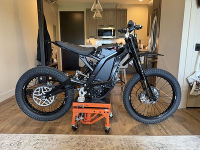 KKE 21/18 Wheels And Tires For Surron