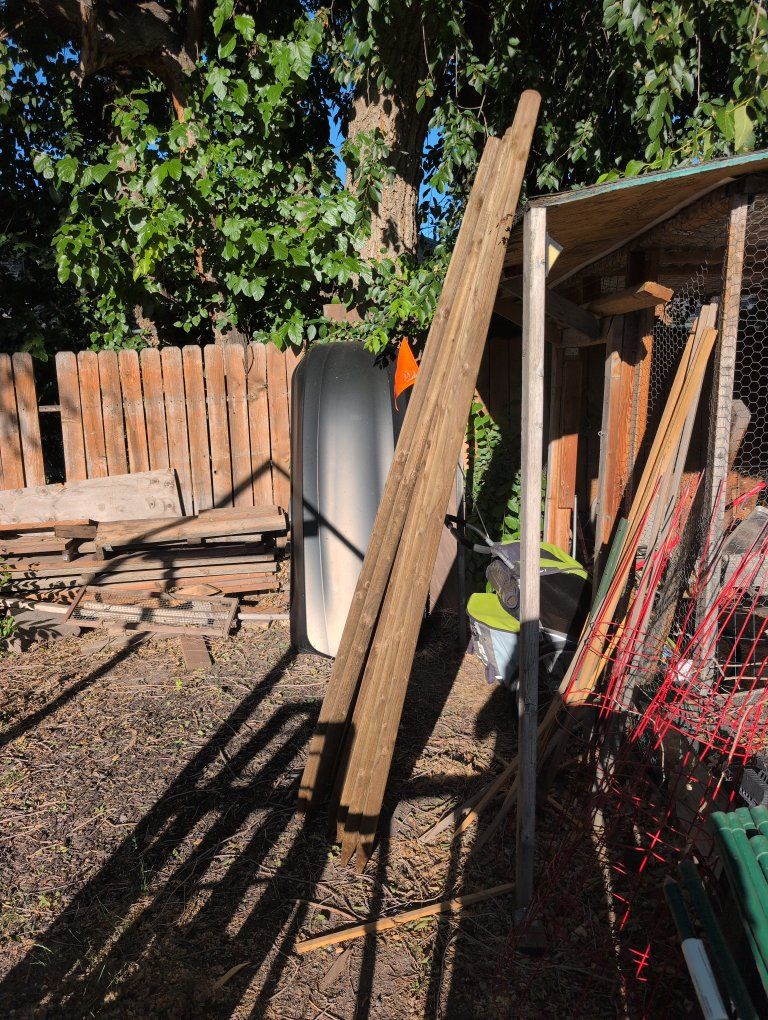 12 Treated Wood Stakes 2"x8'