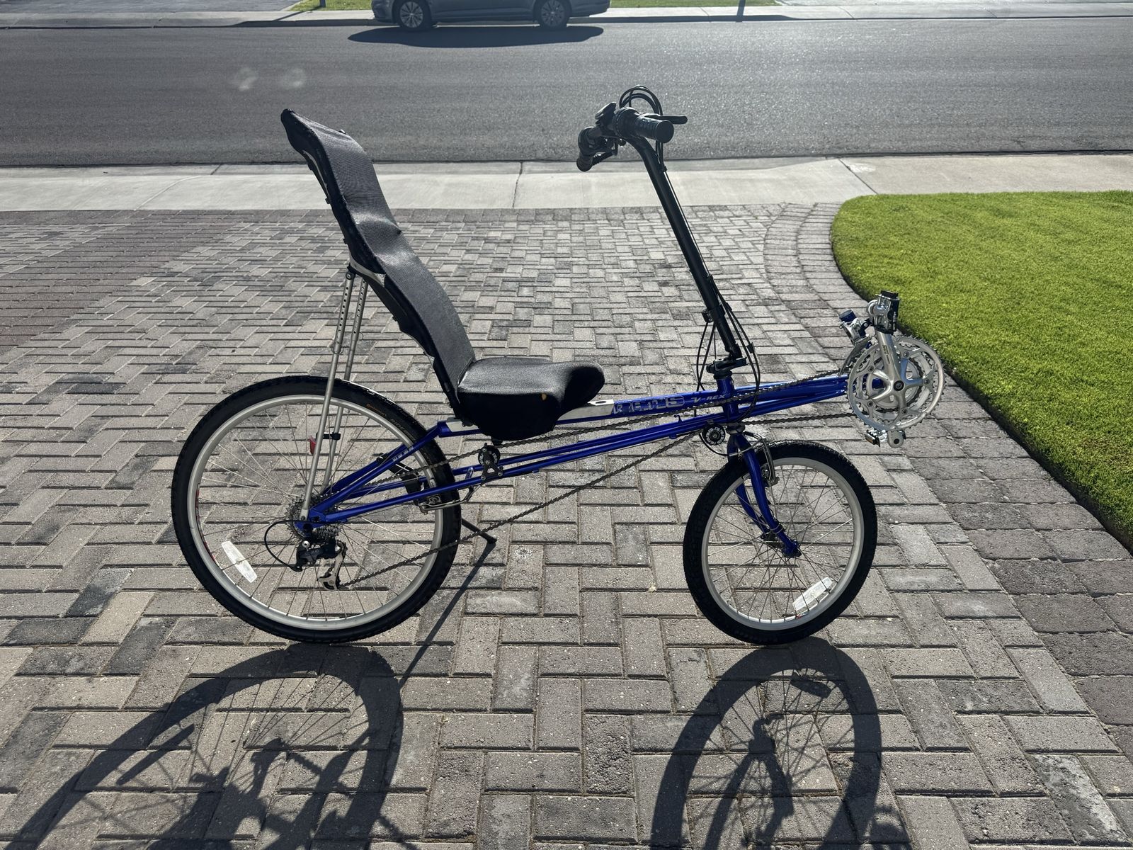 RANS V-Rex Recumbent Bicycle - Blue, Comfortable Ergonomic Design, Excellent Condition