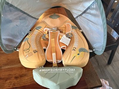 Mambobaby pool float