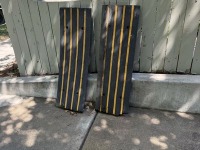 VEVOR Rubber Curb Ramps - Pair of 2 Heavy Duty Driveway Bridge Ramps