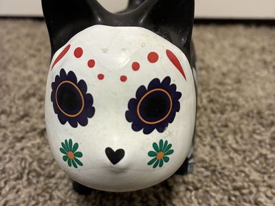Cat day of the dead planter