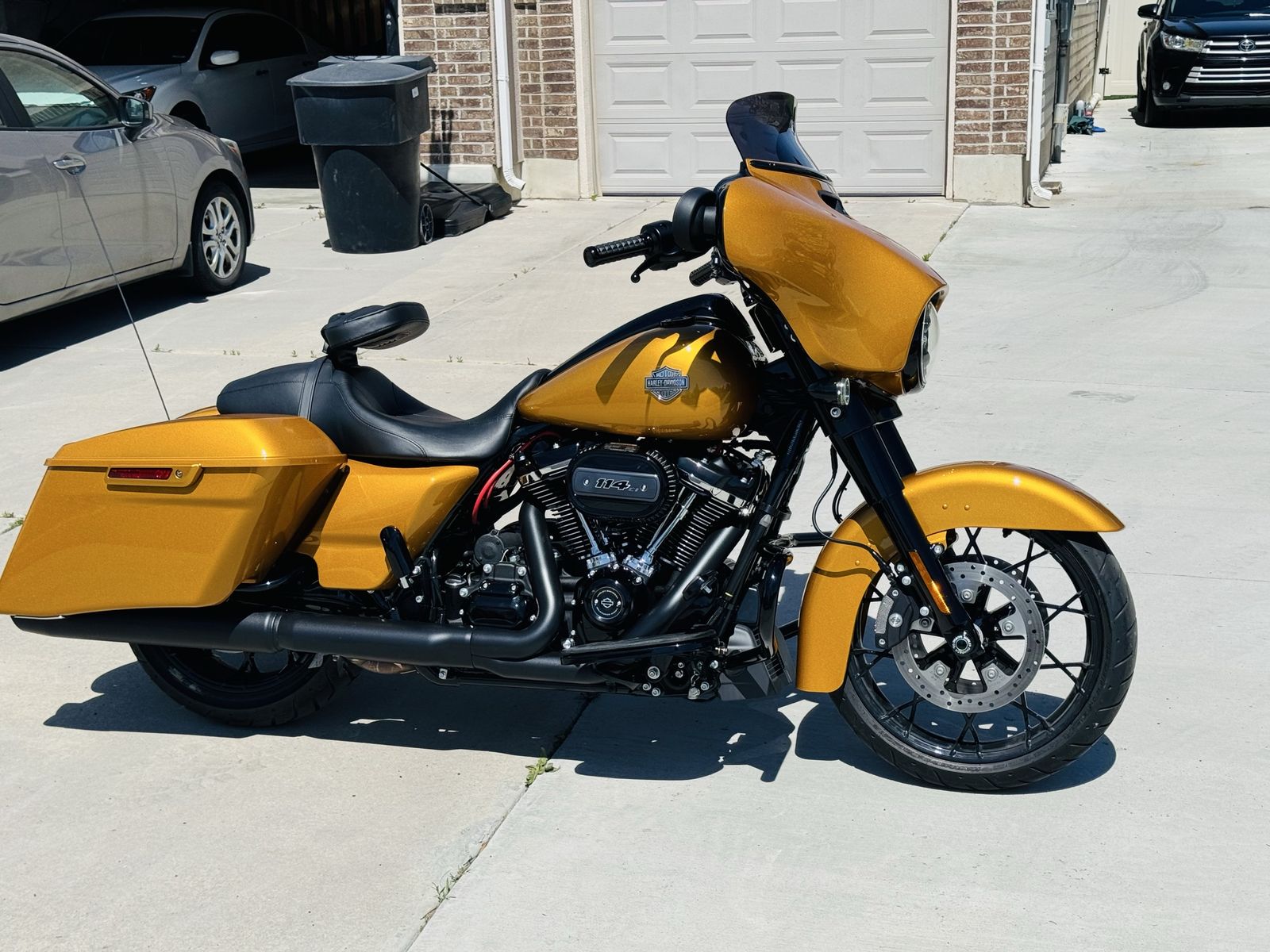 2023 Street Glide special