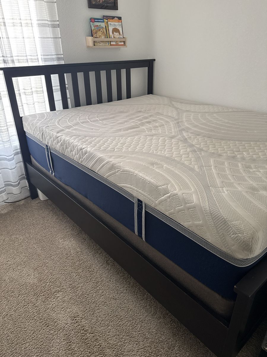 Black Wooden Bed Frame with Mattress