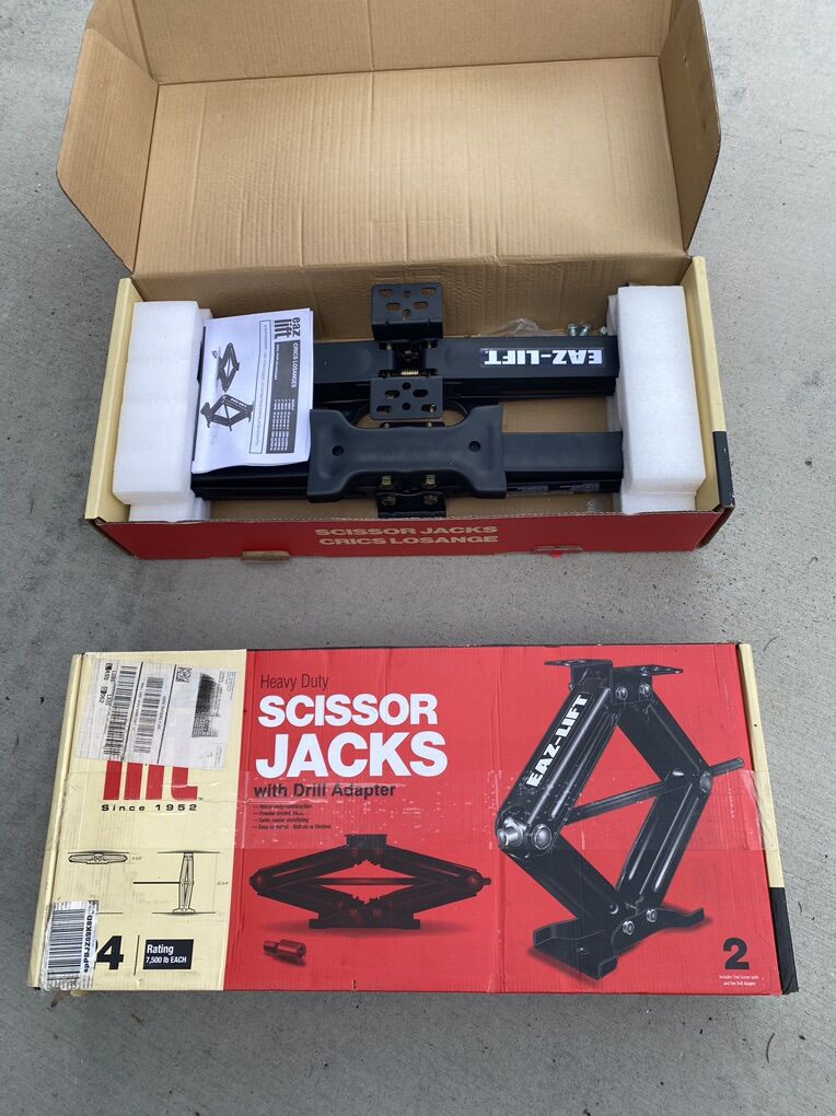 Stabilizing Scissor Jacks