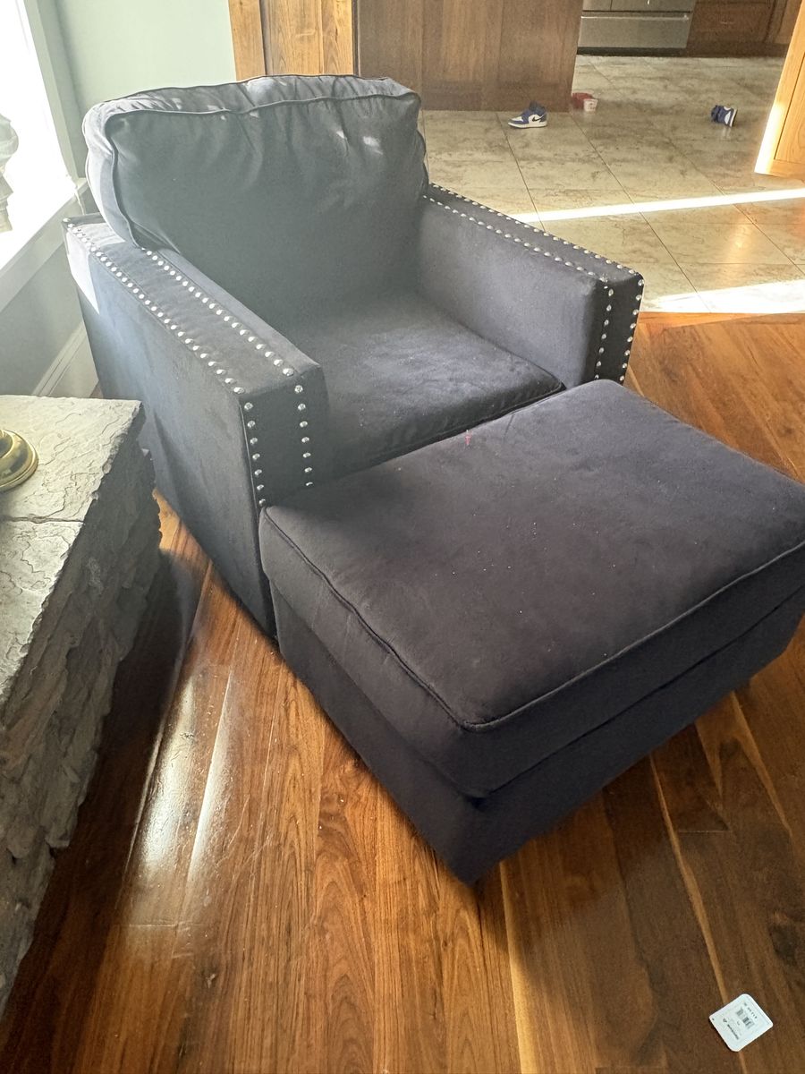 Seven piece front room set