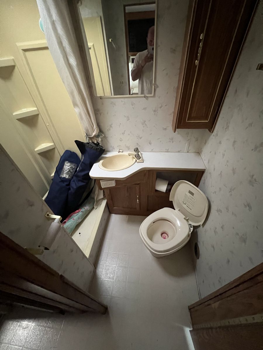 Main image 19