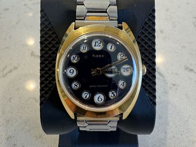 Vintage 1970s Mechanical Timex Day-Date - Runs (Cleaned Original Band)