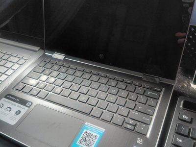 HP Pavilion Aero 13-be0000 13.3" Laptop AMD Ryzen 7 5800U 16GB RAM 512GB SSD - Silver