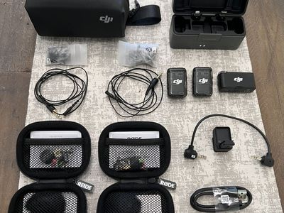 DJI Mic 2, DJI Mic 2 MI Shoe Adapter, & 2 Rode Lavalier II Microphone (Black