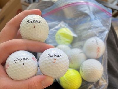 Lot of 12 assorted titelist balls