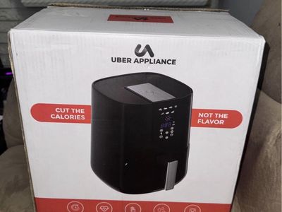 New Uber Appliance Air Fryer Black Digital Touchscreen New in Box