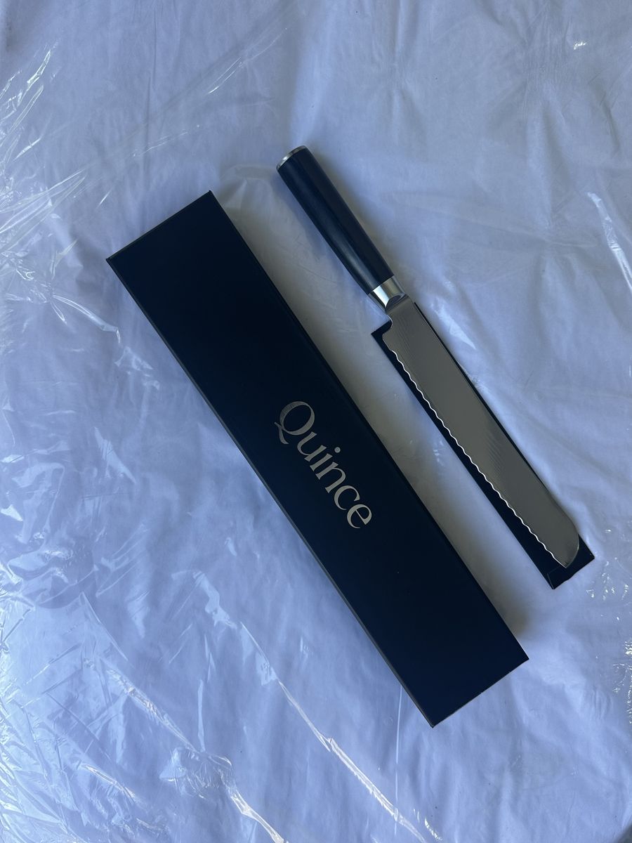 Quince Serrated Blade Bread Knife with Sheath - New, Stainless Steel