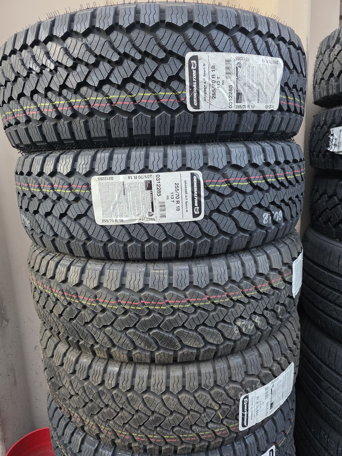 4 GENERAL GABBER AT SPORT-W BSW P 255 70 18 113T ALL TERRAIN TIRE 03122850000