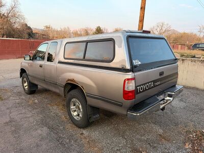 1994 TOYOTA T100 SR5