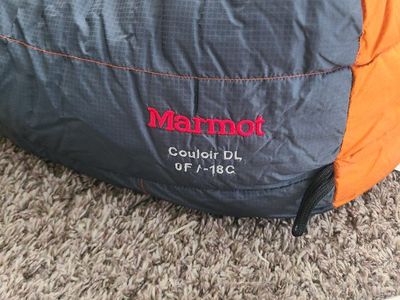 Marmot 0 degree F. Like New, Couloir 800 Goose down Sleeping Bag(Long 6'6)
