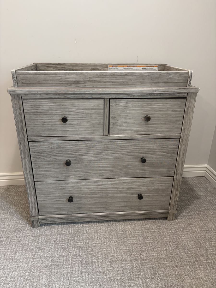 Children’s Dresser / Baby Changing Table