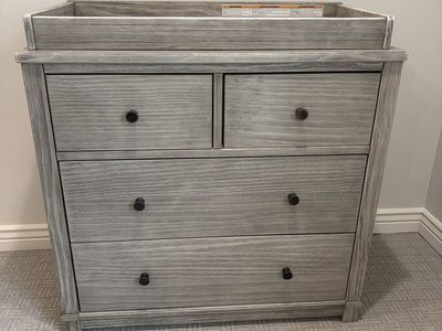 Children’s Dresser / Baby Changing Table