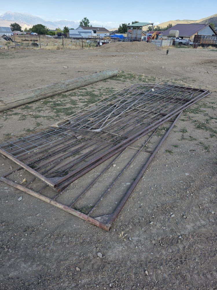 Main image 4