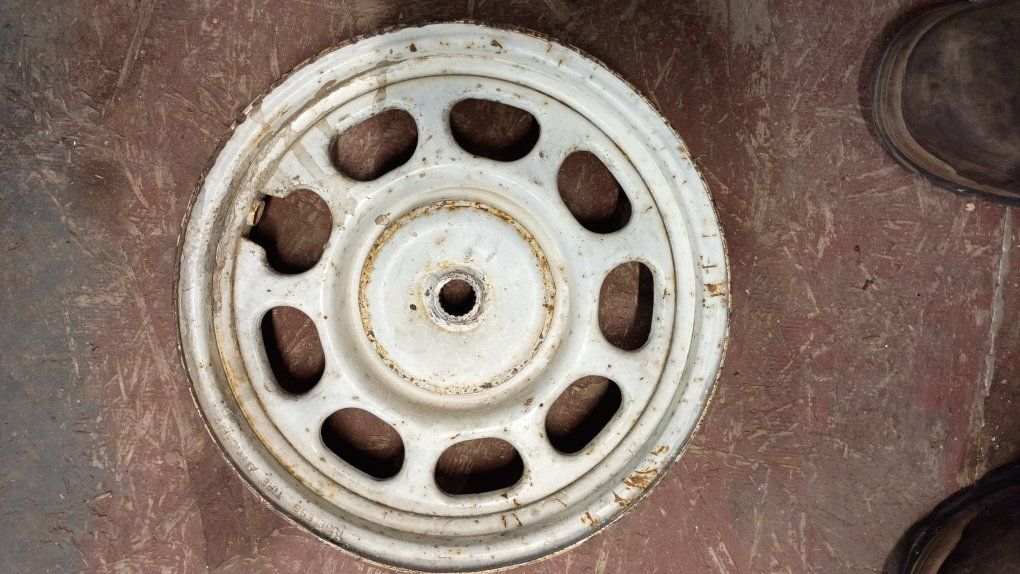 1980s Honda elite 80 scooter back rim