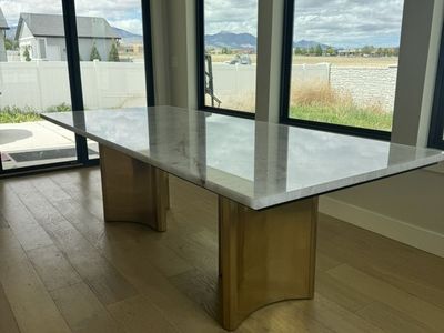 RH Dalton Dining Table w/Cristallo Slab