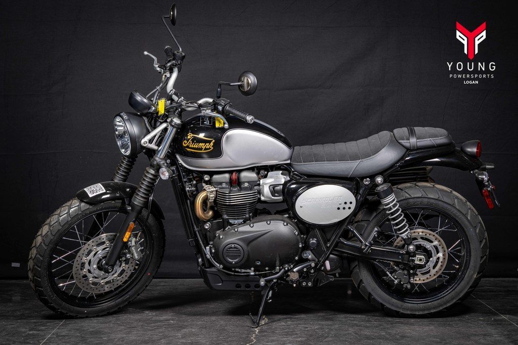 2025 Triumph Scrambler 900 Jet Black