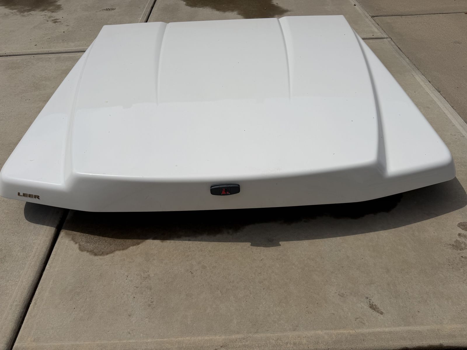 Leer fiberglass tonneau cover for Ford F150