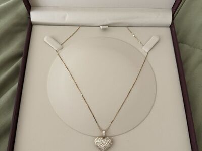 Gold & Diamond Heart Pendant