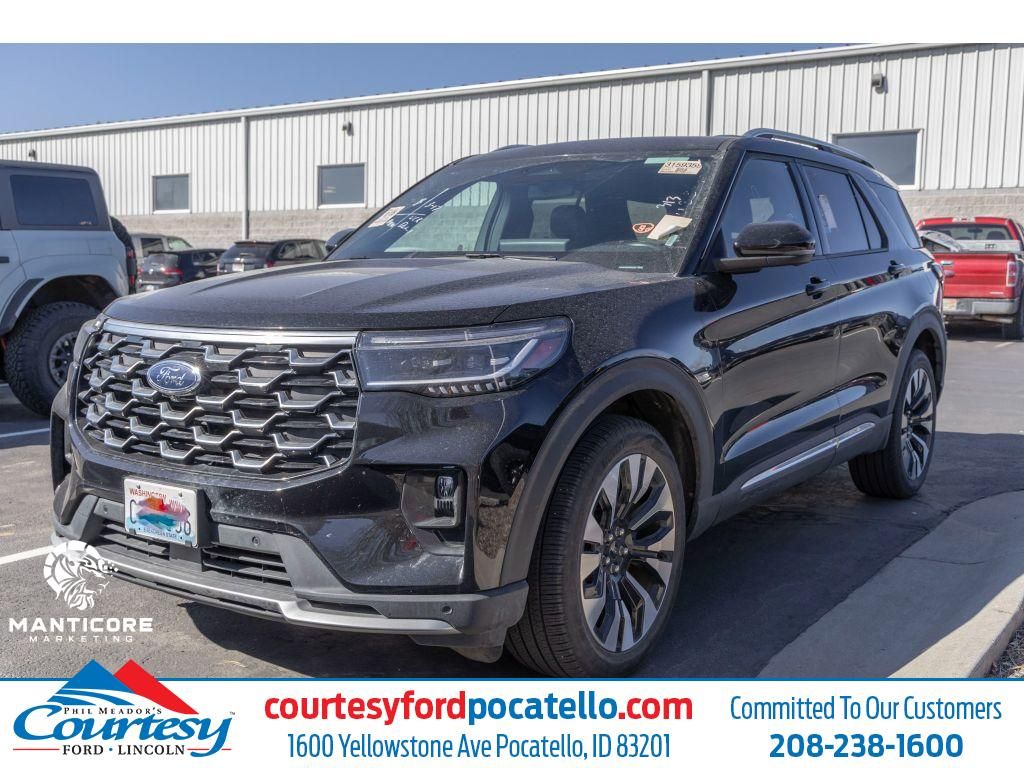 2025 Ford Explorer Platinum